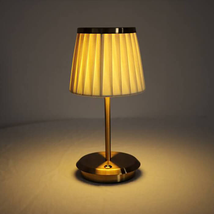 DreamDrape - Cordless Gold Table Lamp with Three Brightness Levels