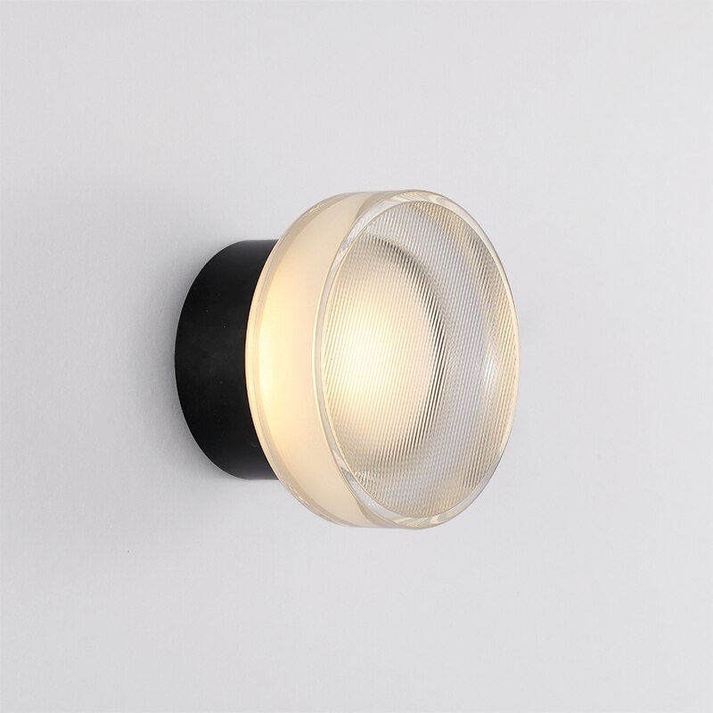 Korveil - Modern Wall Light for a Warm Ambiance