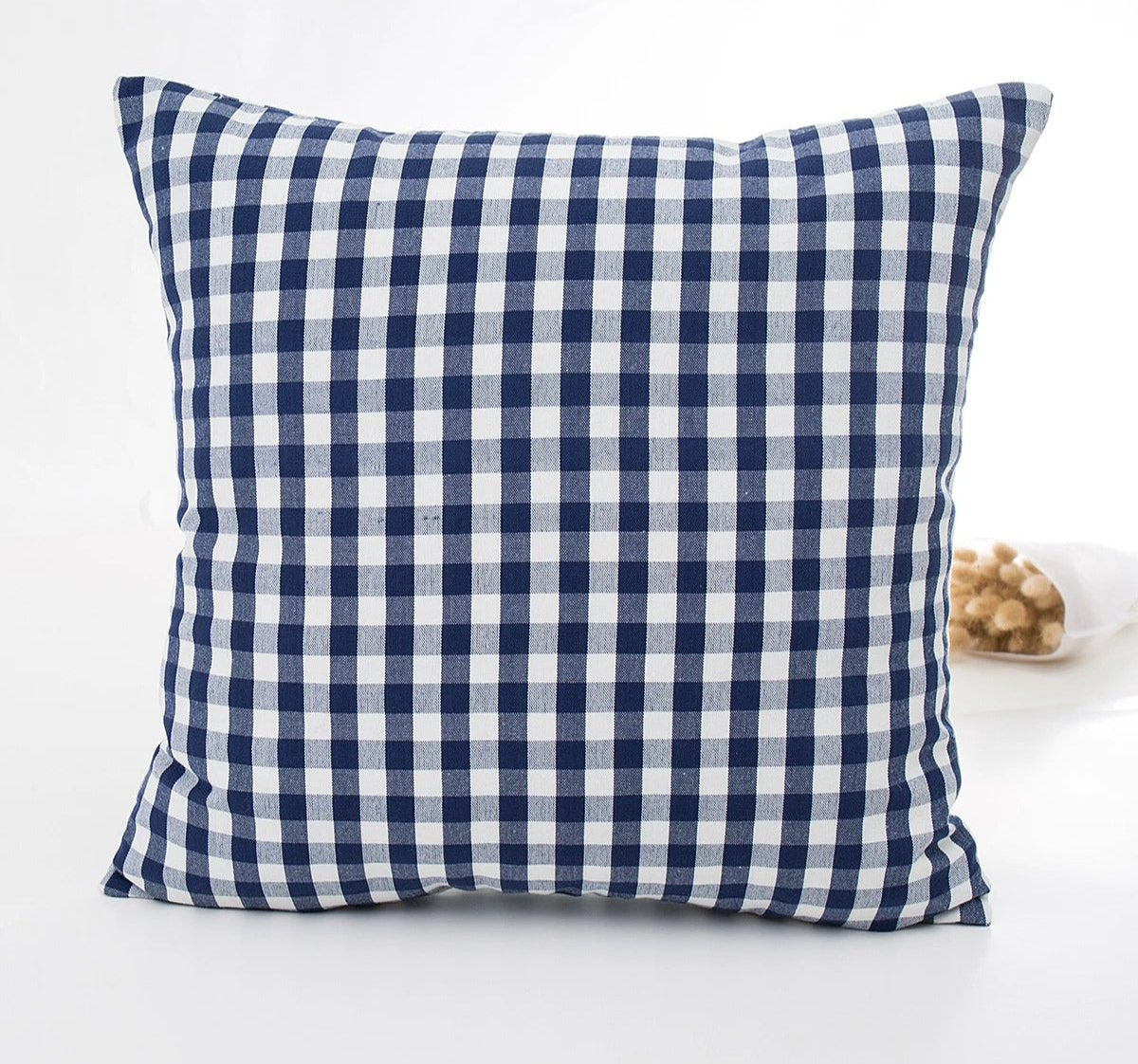 MarbreLuxe - Modern Striped Cushion Cover