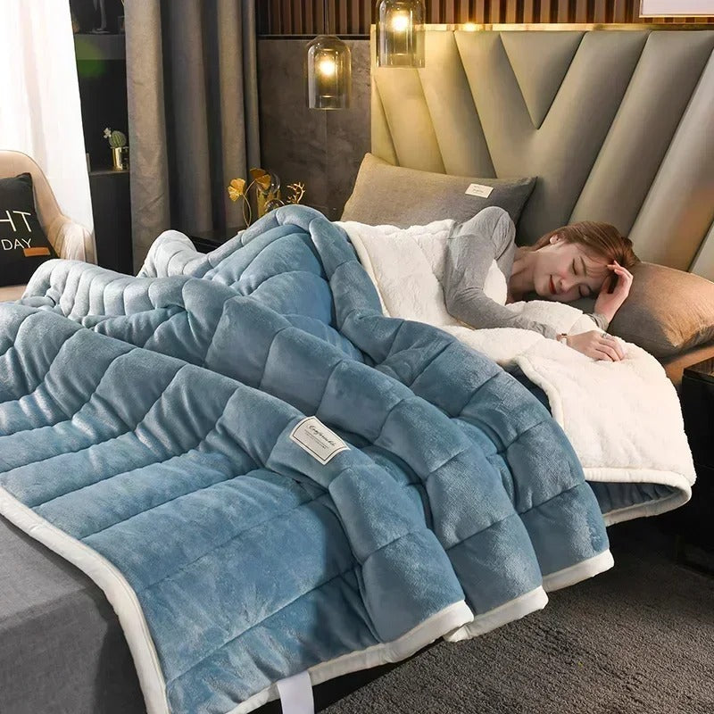 CoralLuxe - Thick Ultra-Soft Fleece Throw for Cold Nights