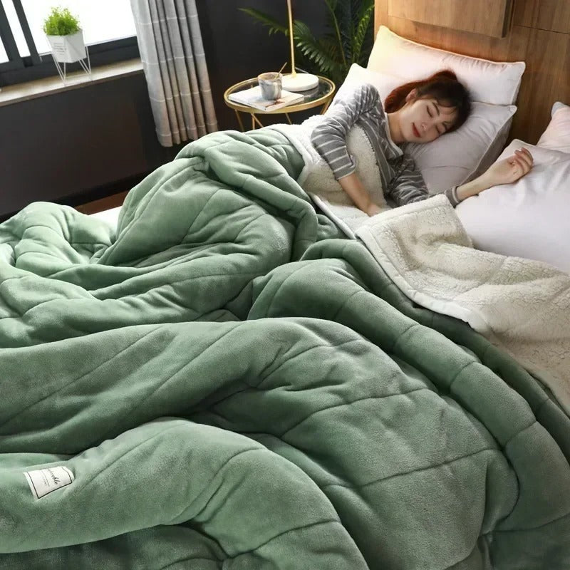 CoralLuxe - Thick Ultra-Soft Fleece Throw for Cold Nights
