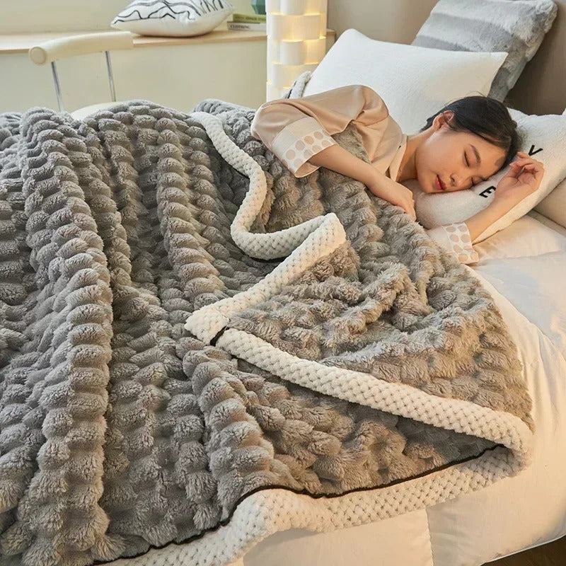 Velvet Turtle - Coral Velvet Throw Blanket for Autumn and Winter