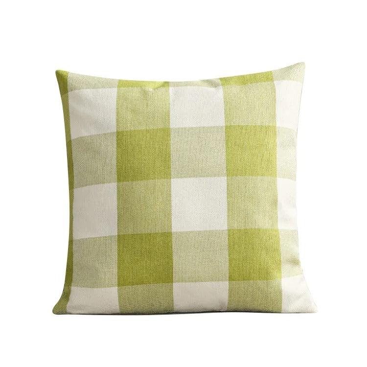 Harmonie Home - Timeless Buffalo Plaid Cushion Cover for Every Interior