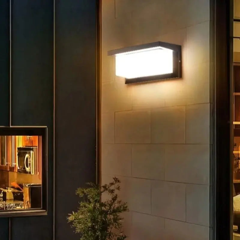 Linea - Outdoor Waterproof LED Wall Light with Motion Sensor