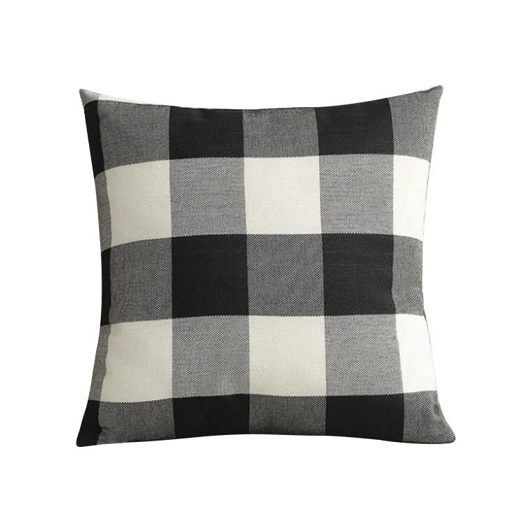 Harmonie Home - Timeless Buffalo Plaid Cushion Cover for Every Interior