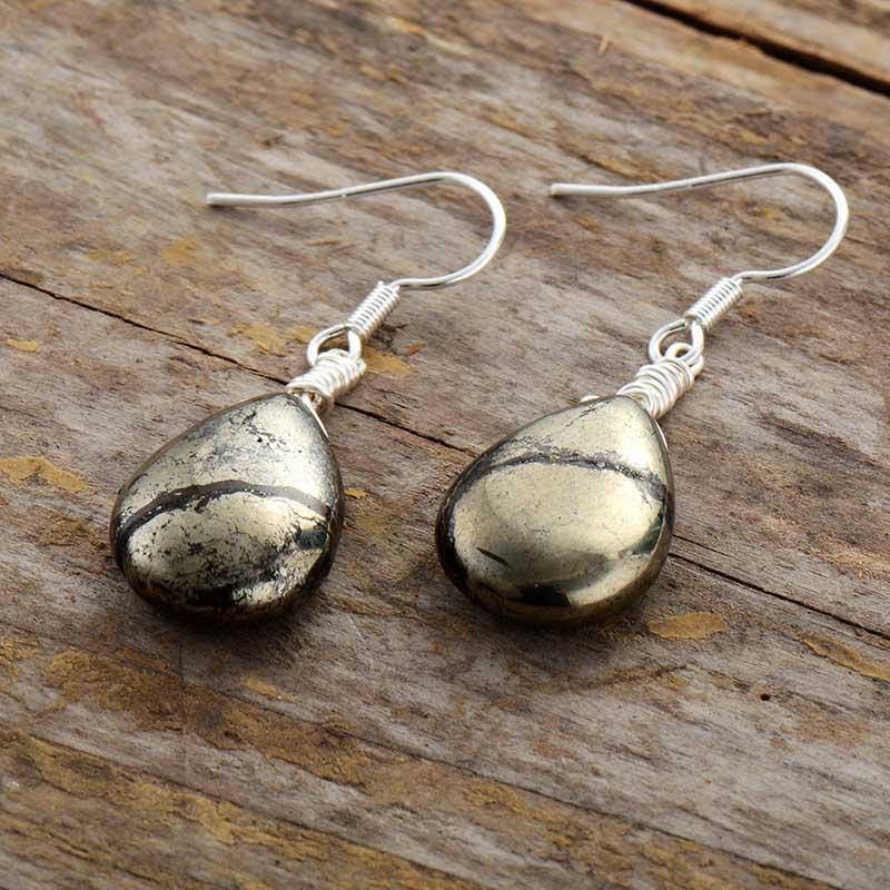 Elara - Boucles pendantes en pyrite dorée