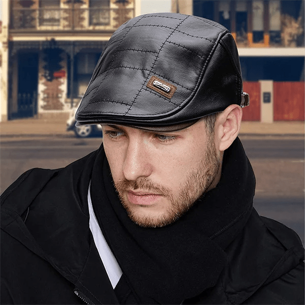 LuxeStyle - Elegant Leather Beret for Timeless Style