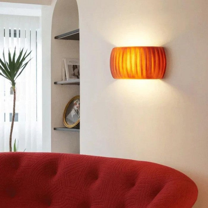 Art Deco Resin Wall Sconce - Elegant Wall Lighting for Your Home