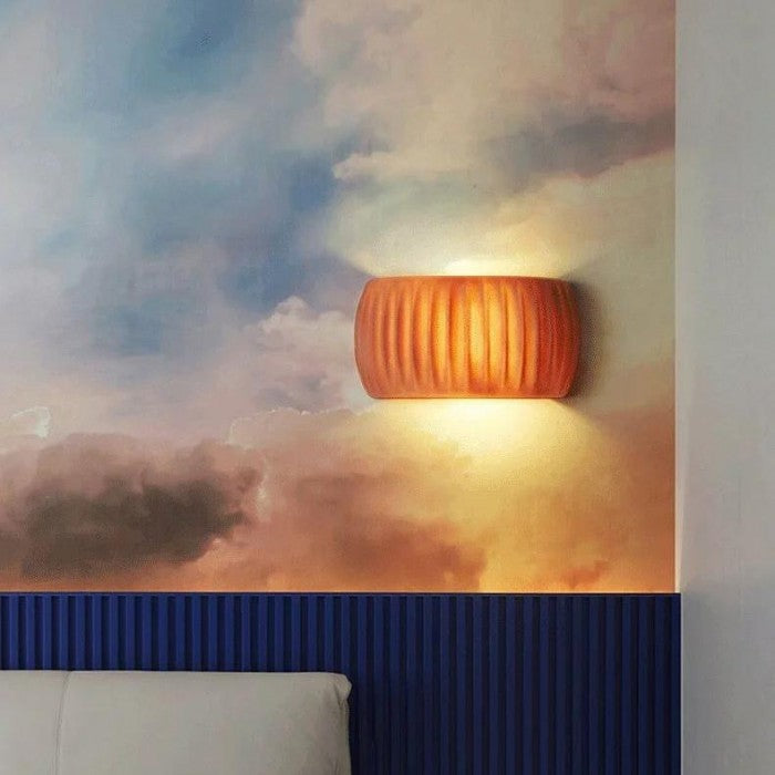 Art Deco Resin Wall Sconce - Elegant Wall Lighting for Your Home