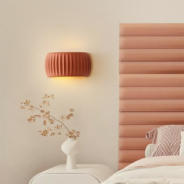 Art Deco Resin Wall Sconce - Elegant Wall Lighting for Your Home