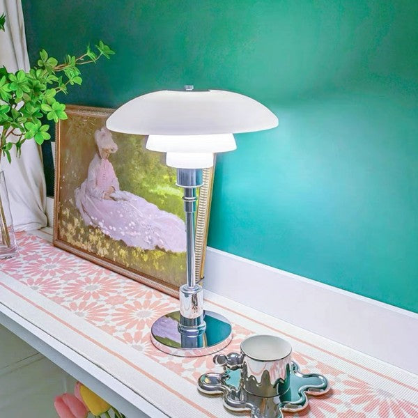 FusionLamp - Modern Table Lamp with Elegant Tiered Design