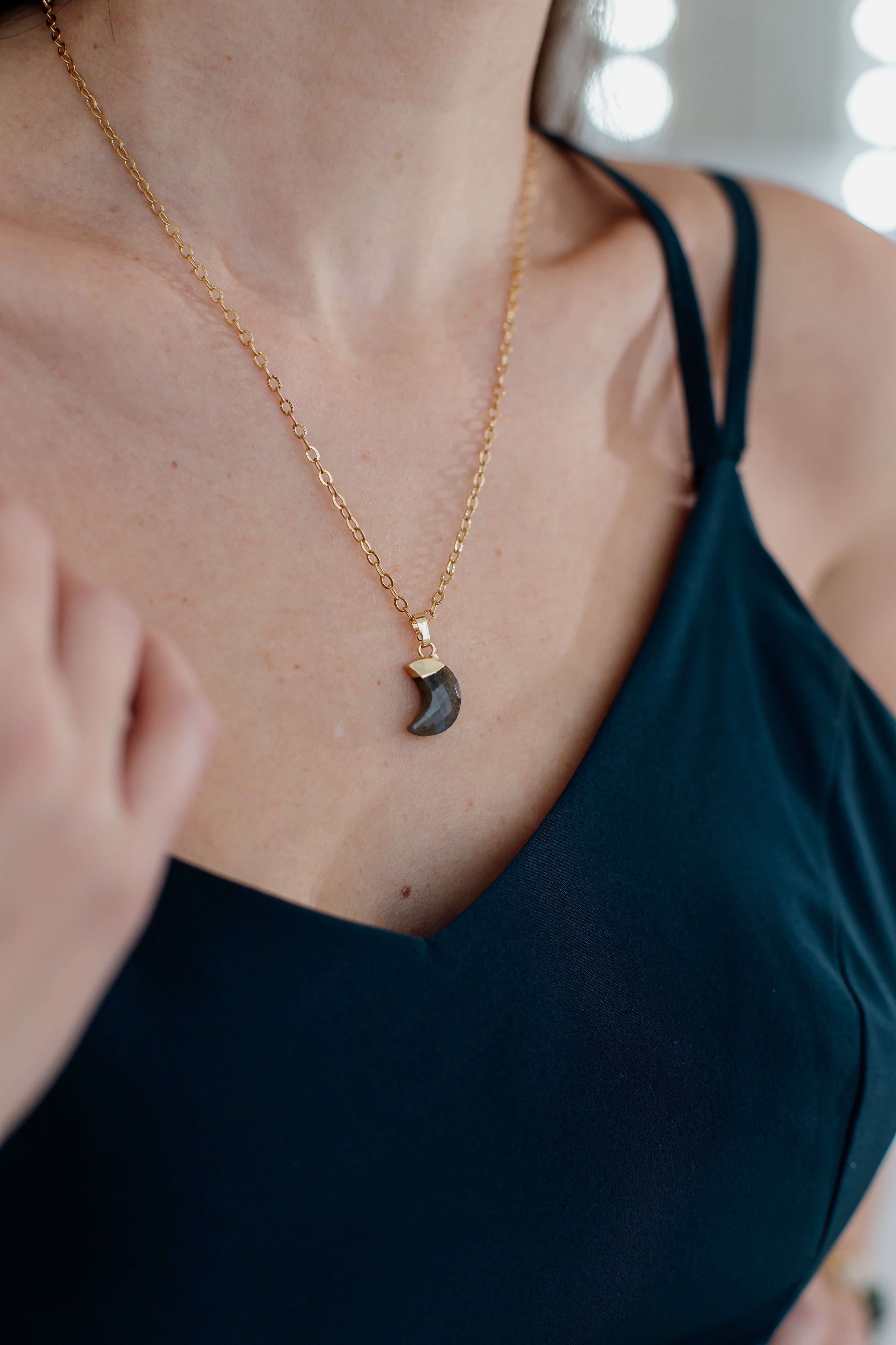 Collier en pierre de lune - Pendentif en pierre de lune naturelle