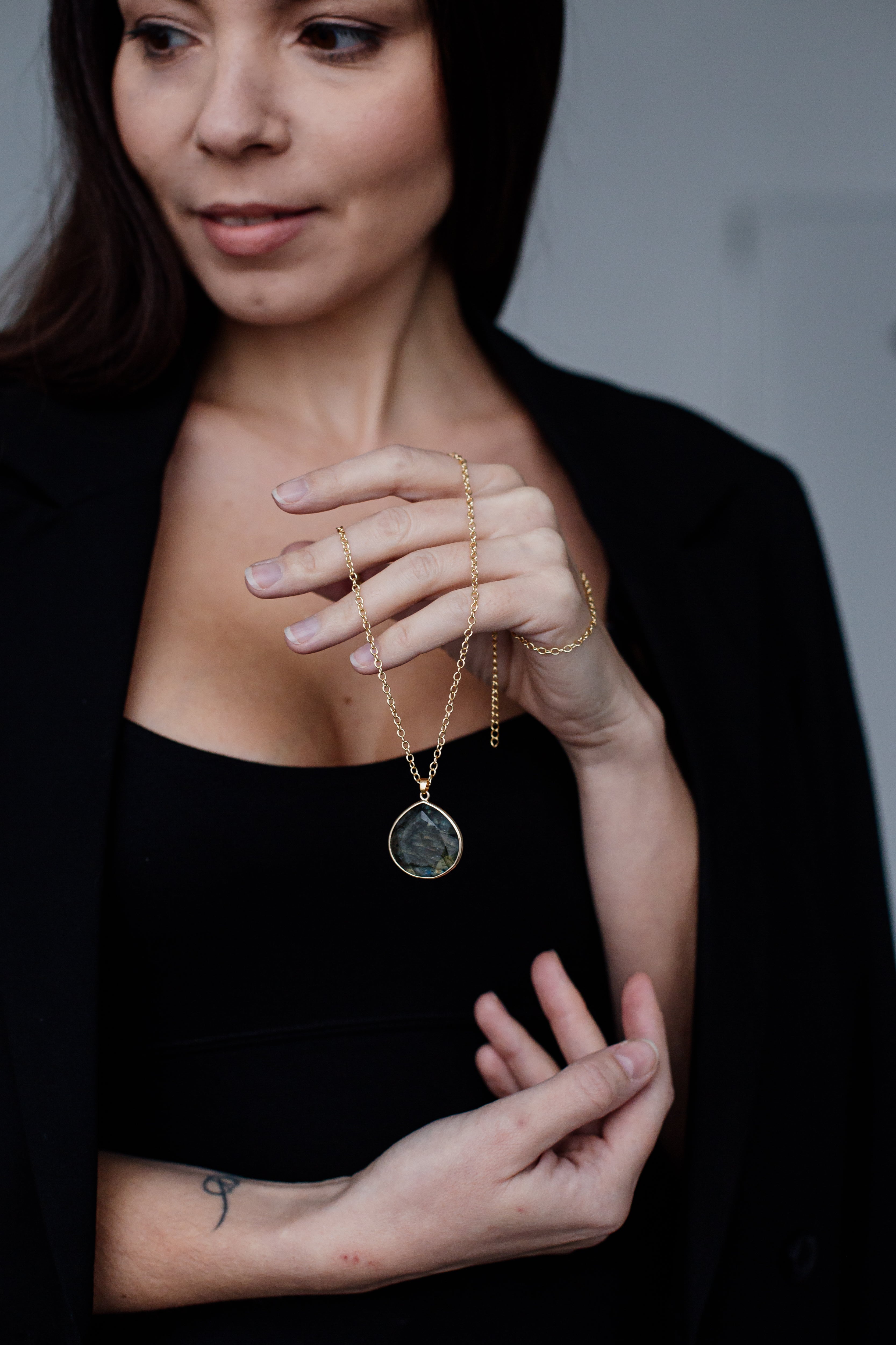Labradorite Necklace - Iridescent Labradorite Pendant