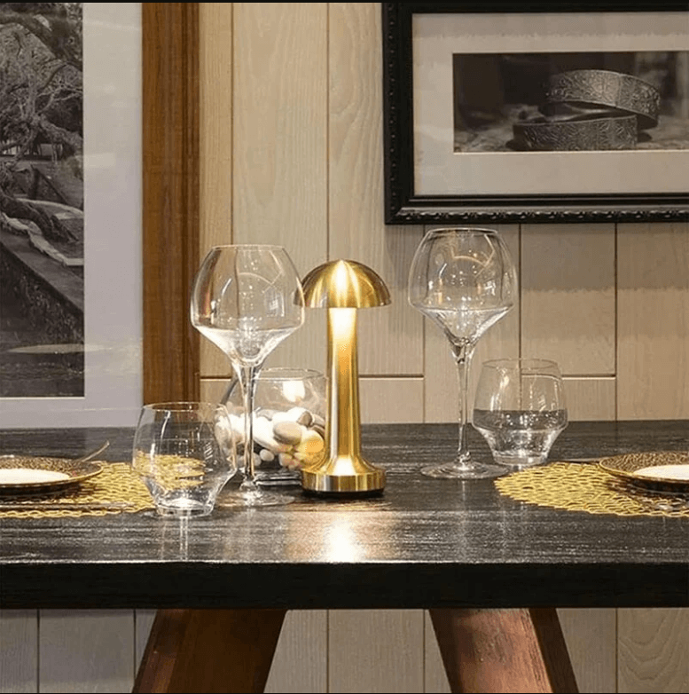 LightElegance - Lampe de Table Moderne à Luminosité Réglable