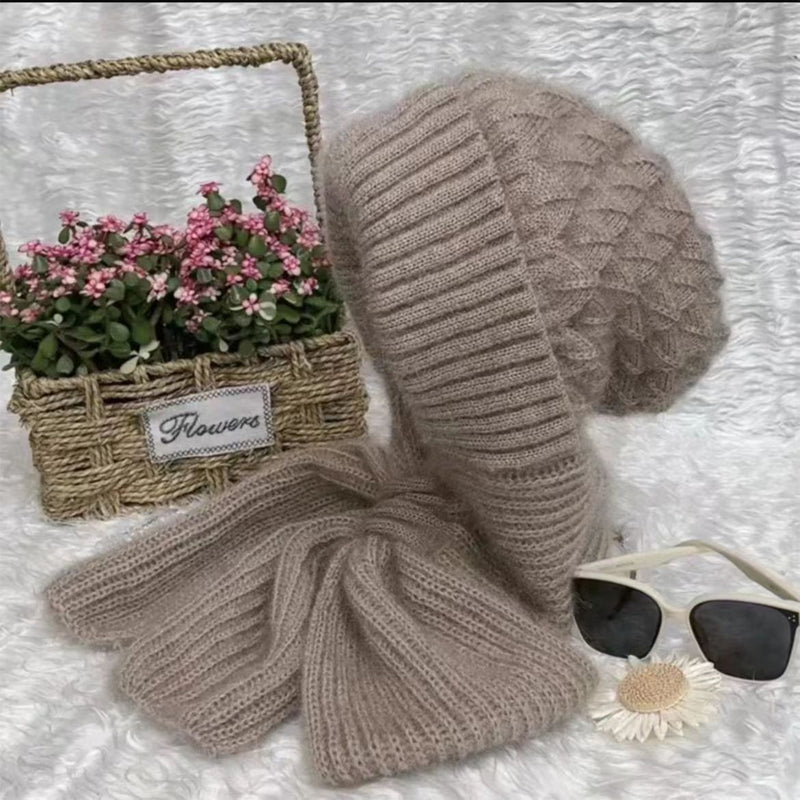 CozyWind - Beanie and Scarf Set for Winter Fashion