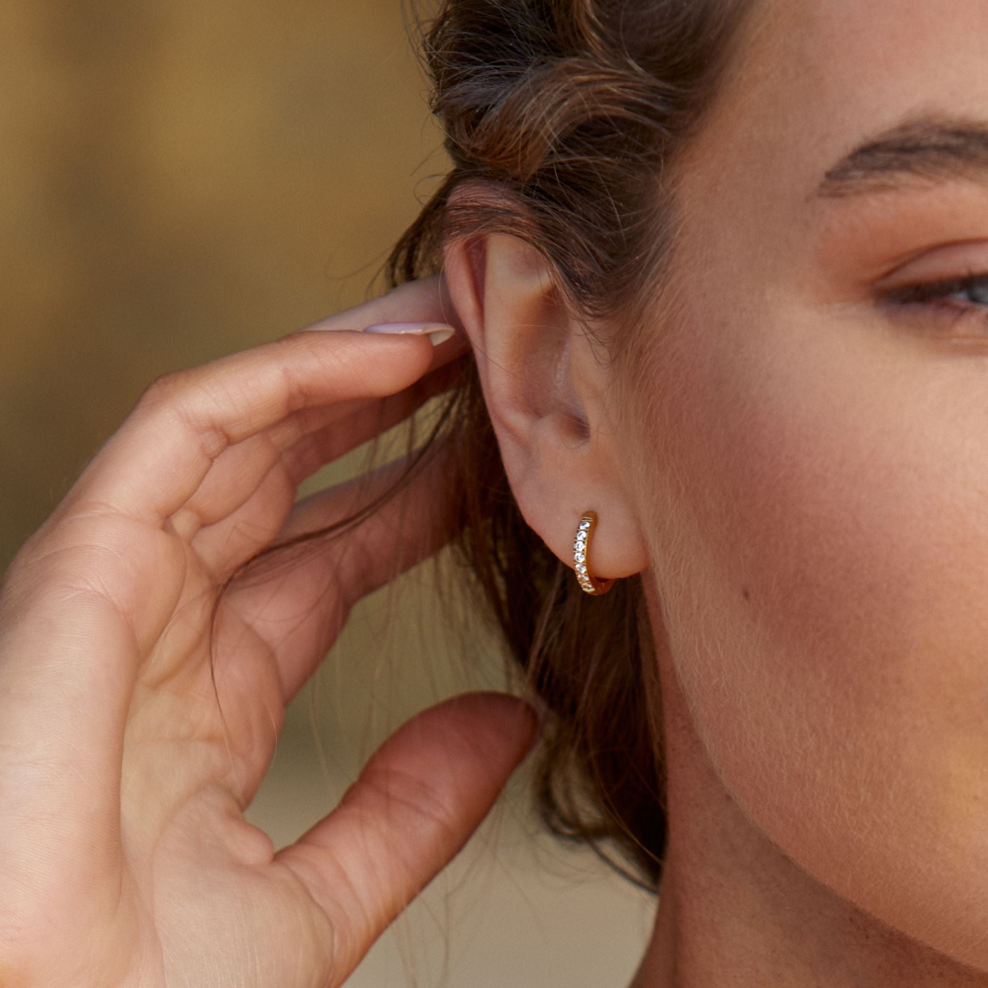 Amara - Boucles d'oreilles anneaux zircone