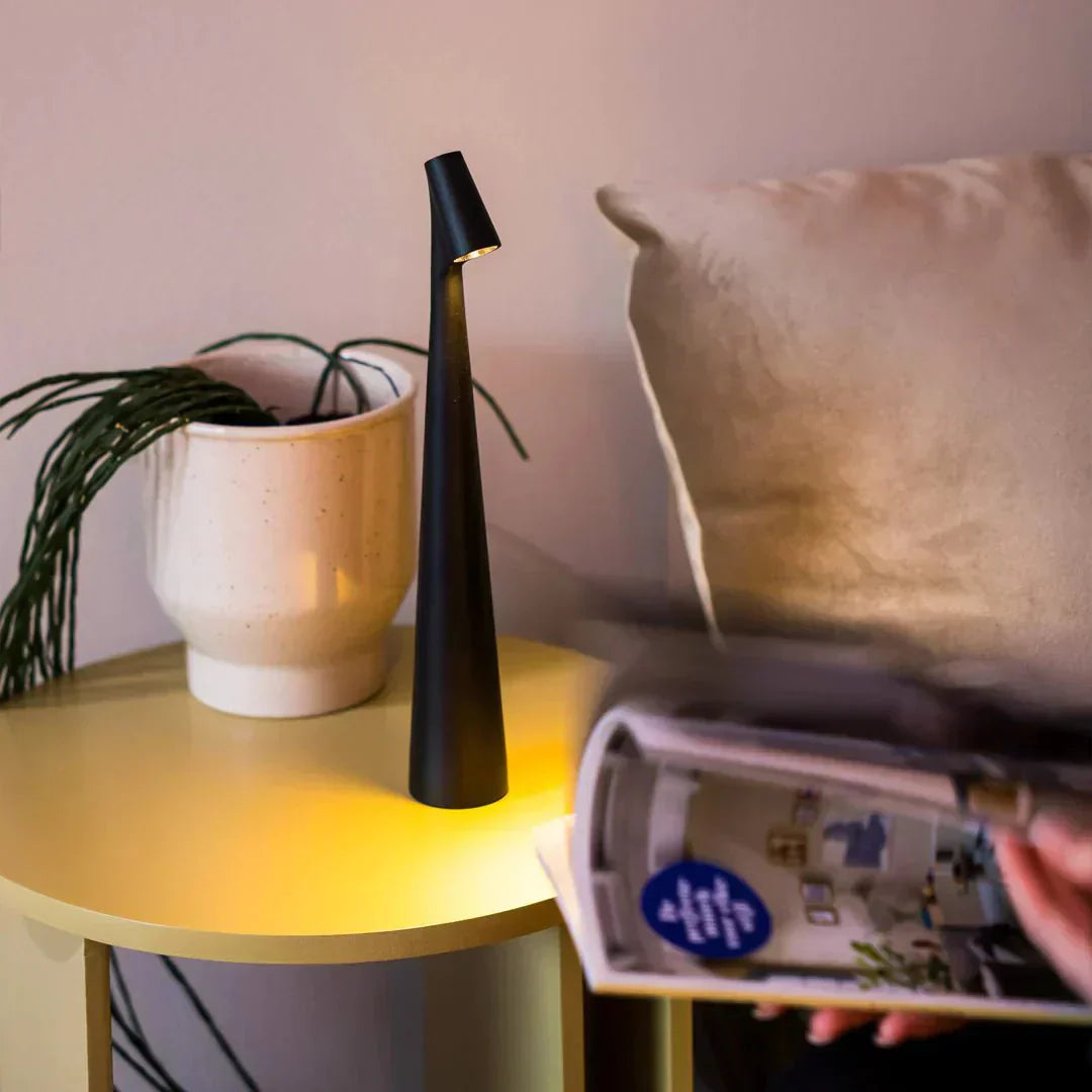 Spark Touch - Cordless Table Lamp with Adjustable Brightness
