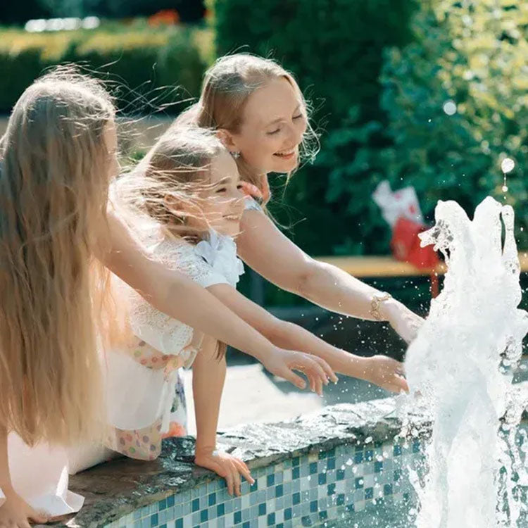 SerenityStream - Pompe de Fontaine avec Éclairage pour Jardin