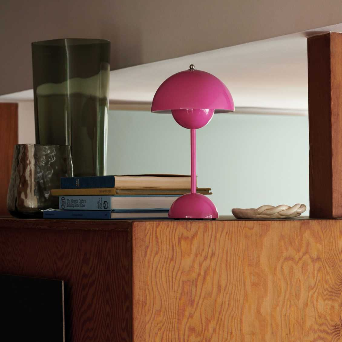 Luvara - Dimmable LED Table Lamp for Living Room and Bedroom