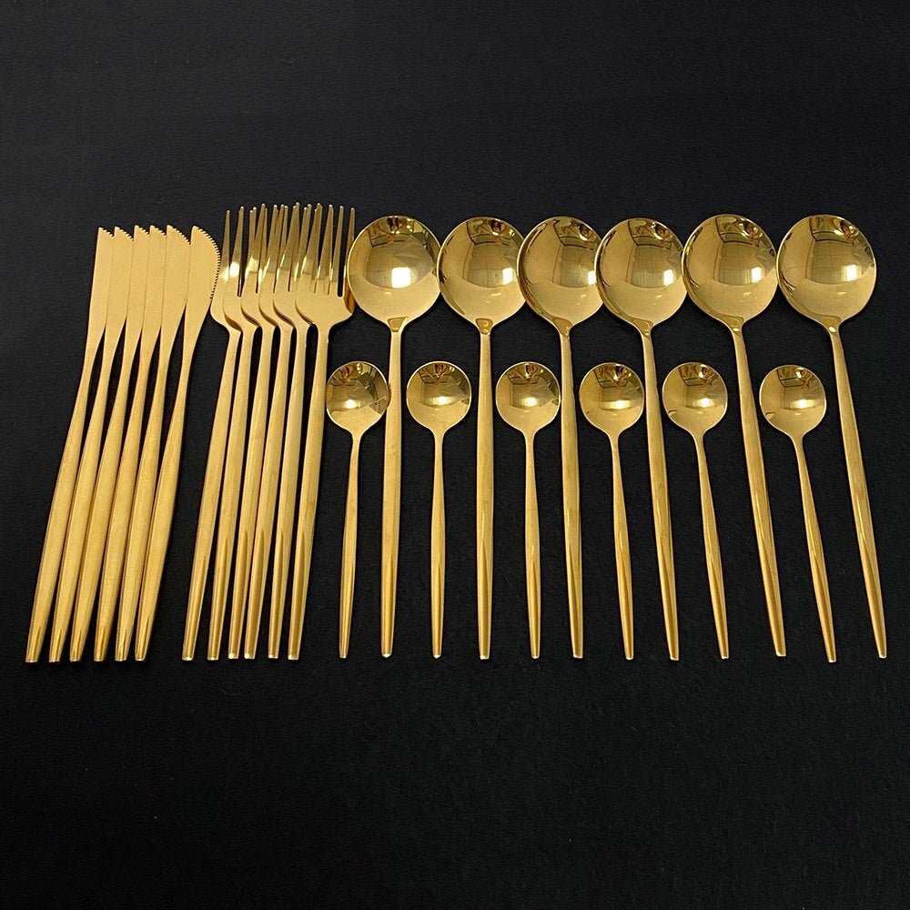 RoyalGlimmer Gold Cutlery Set - Elegant Flatware for a Luxurious Table