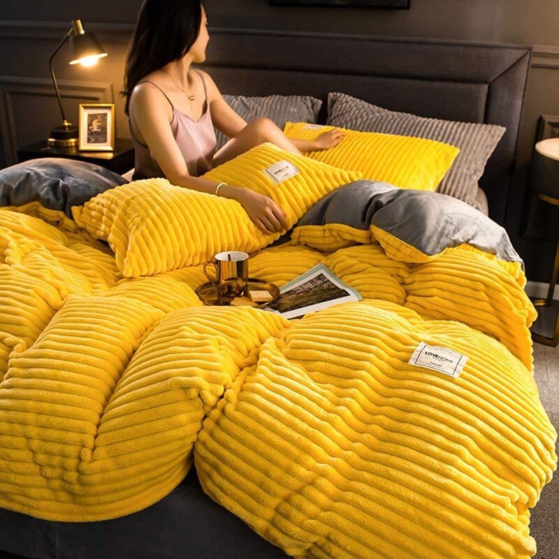 BurrowLux - Cozy Winter Duvet in Fleece and Microfiber