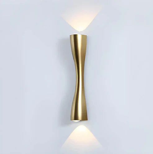 RéconfortGlow - Elegant Wall Sconce for Ambient Lighting